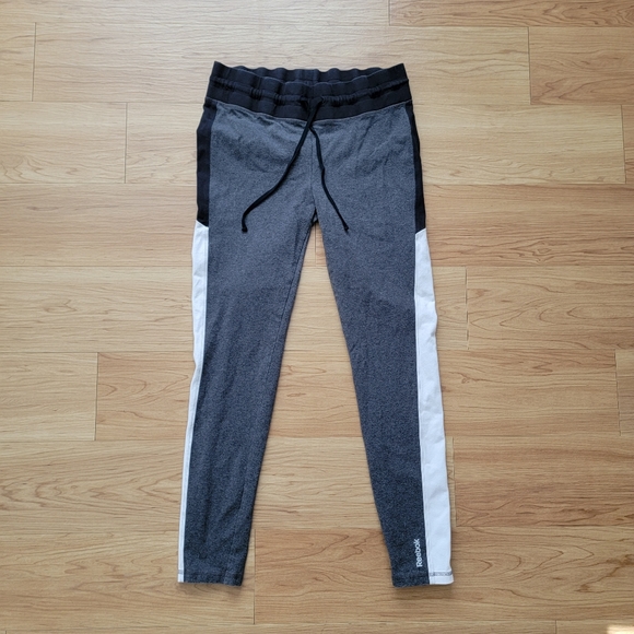 Reebok Pants - Reebok Color Block Slim Fit Leggings w/ Drawstring